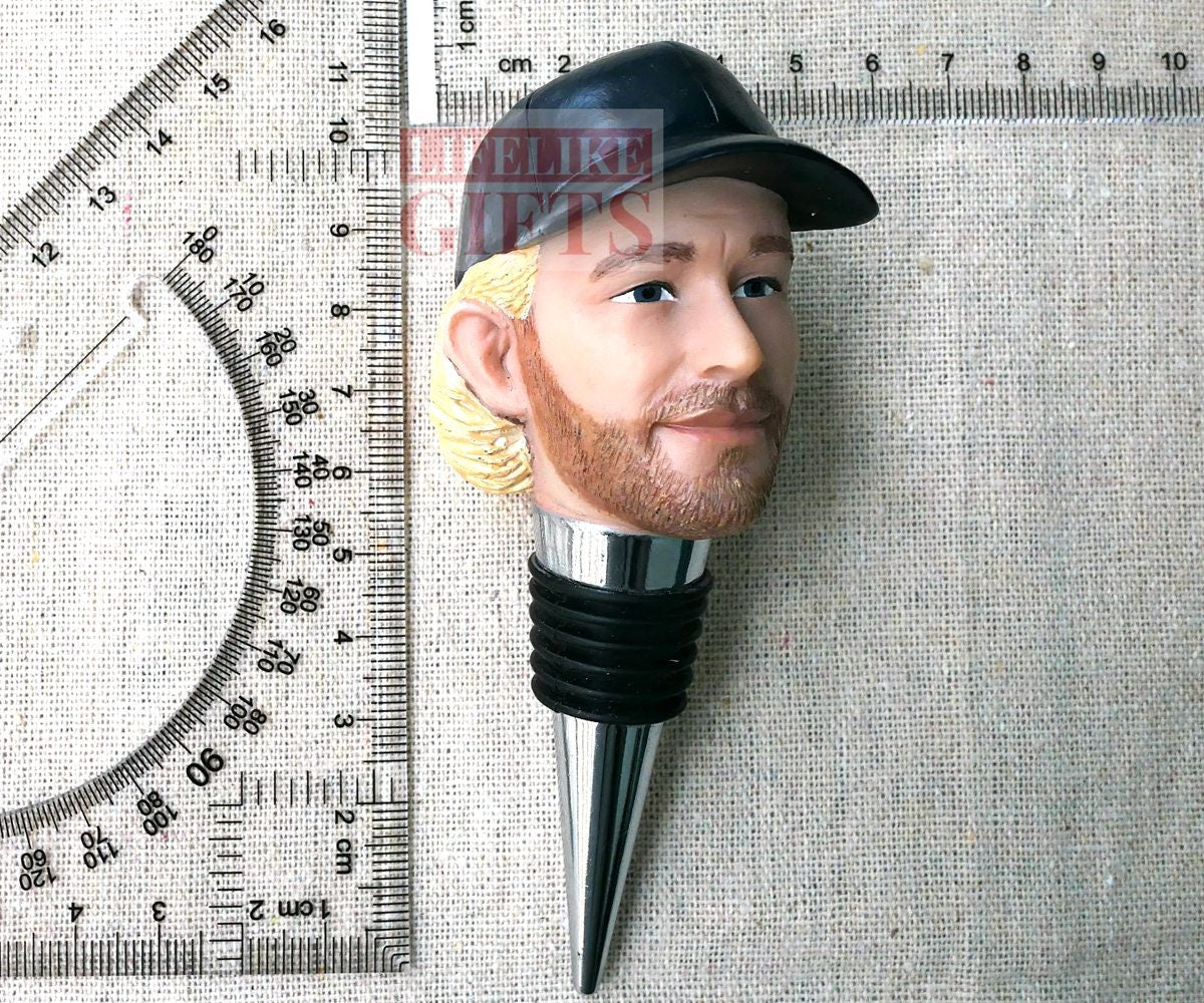 Custom Face Wine Stopper, fully handmade according to your pictures