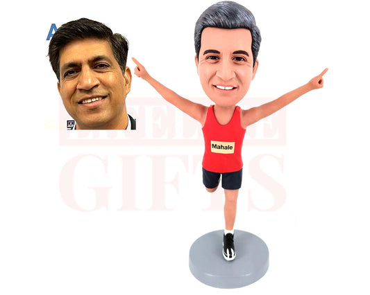 Custom Runner Bobblehead: Personalized Marathon fans Gift, Handmade Polymer Clay bobblehead dolls