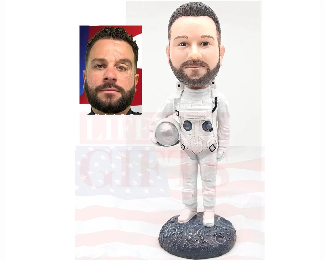 Astronauts Custom Bobbleheads, Birthday Gifts for kidds, Personalized gifts for Boss day, Cool gifts for boyfriend, Anniversary gift for him