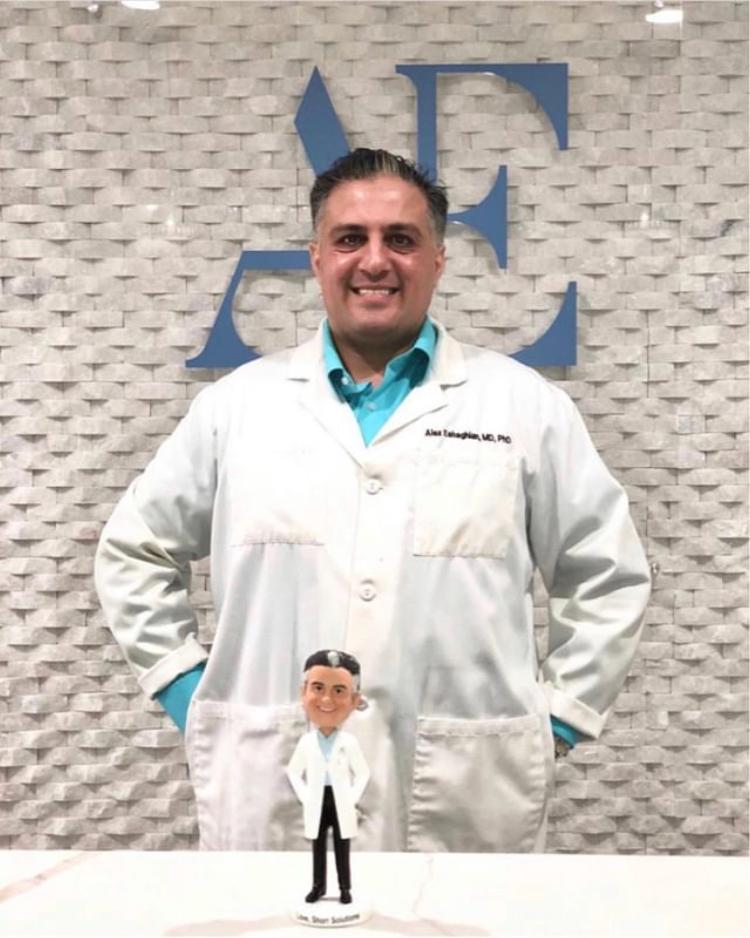 Gift for doctors Custom bobblehead, personalized gifts for nurse, handmade birthday gifts for doctor in scrubs retirement/anniversary gifts