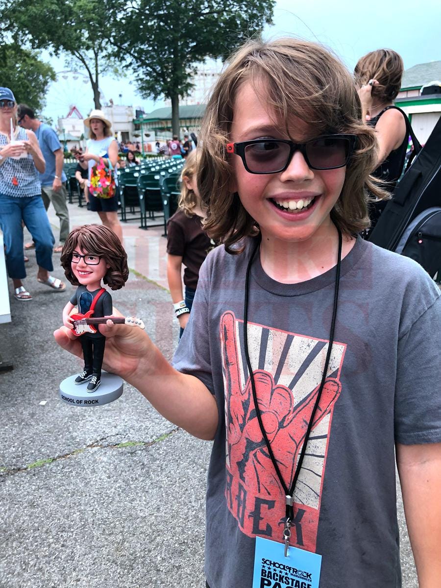 Custom bobbleheads guitar player, birthday gift for husband/kidds, fun retirement gift for boss, cool gifts for guitar lover/band/friends