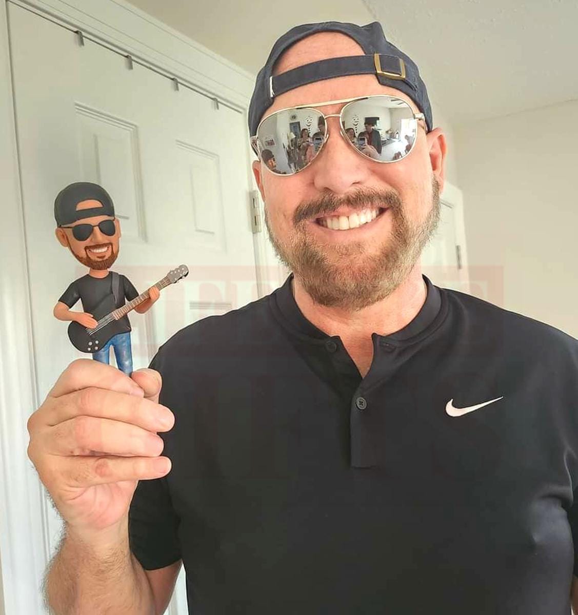 Custom bobbleheads guitar player, birthday gift for husband/kidds, fun retirement gift for boss, cool gifts for guitar lover/band/friends