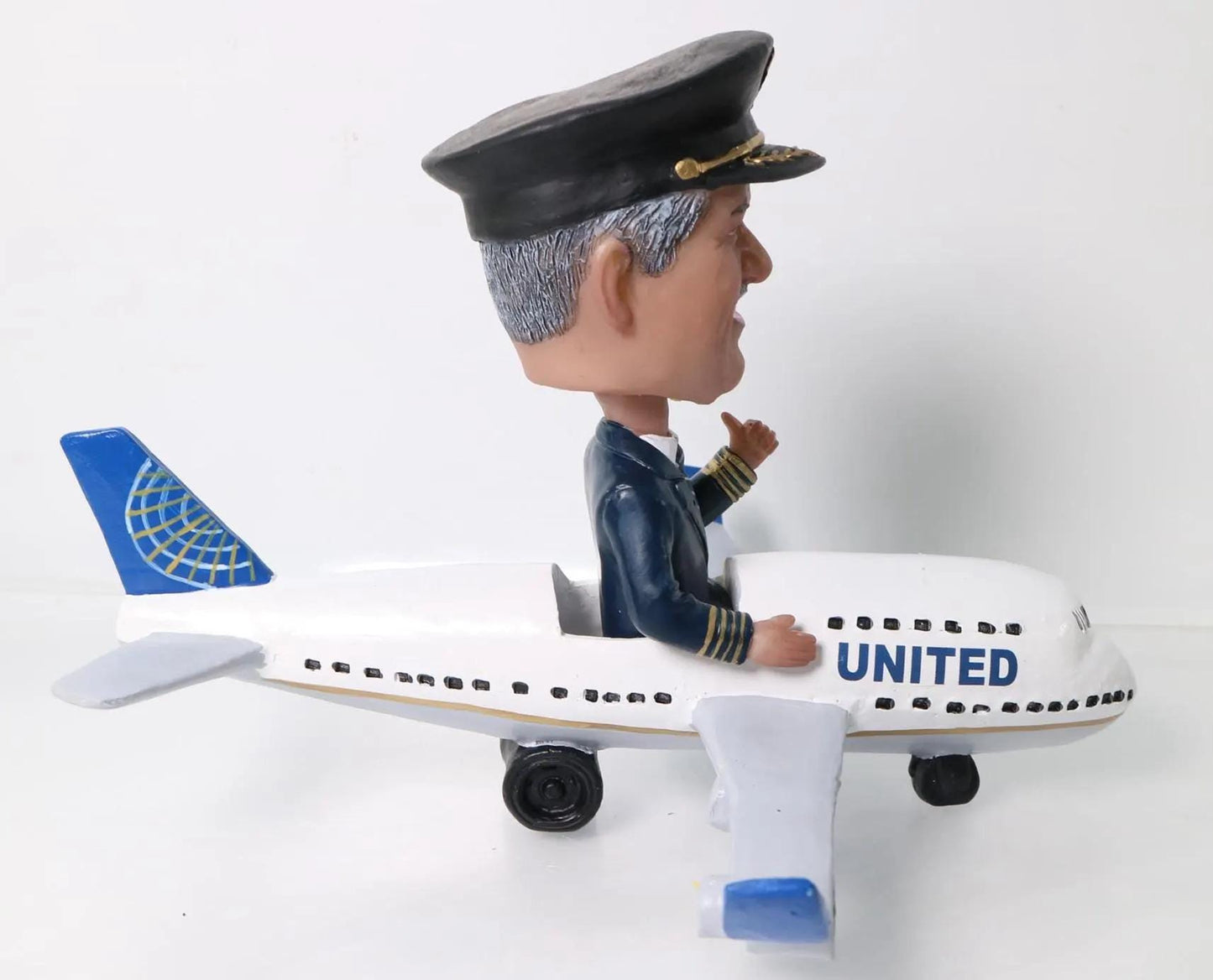 Custom Pilot Bobblehead | Personalized Airplane Captain Figure | Boeing 747 Aviator Gift | Retirement or Birthday Gift for Pilots