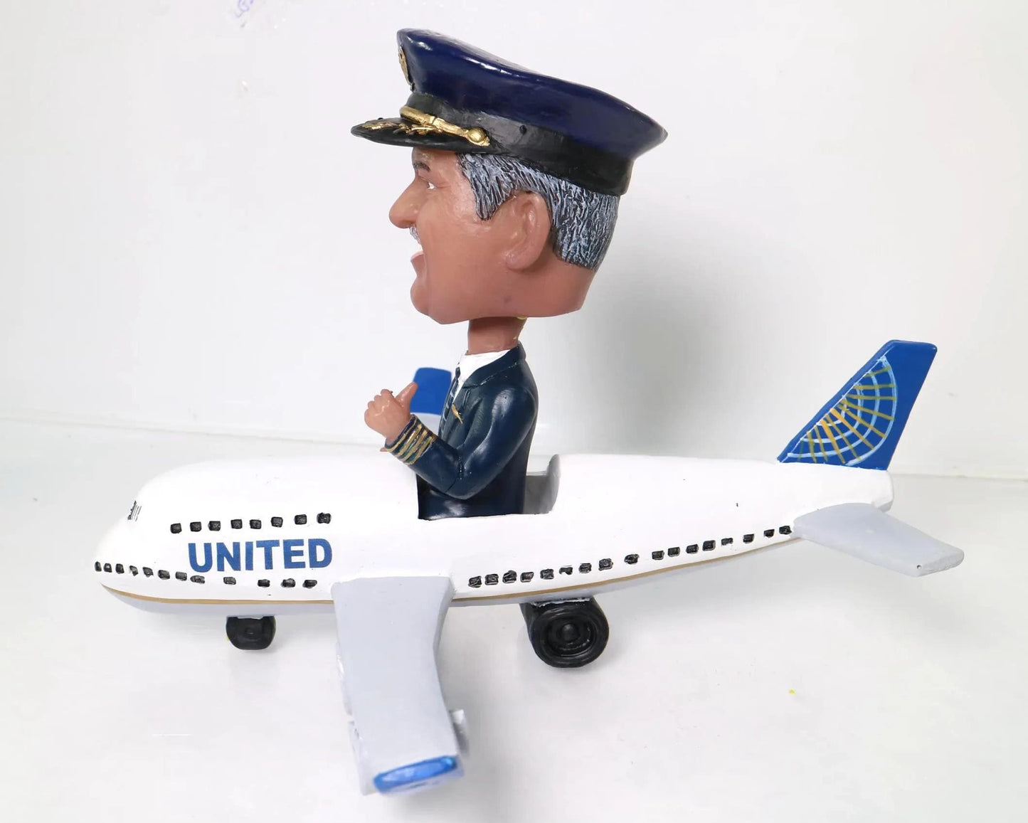 Custom Pilot Bobblehead | Personalized Airplane Captain Figure | Boeing 747 Aviator Gift | Retirement or Birthday Gift for Pilots
