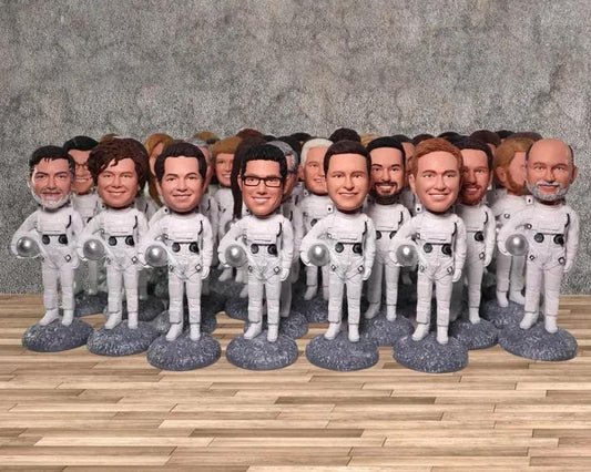 Custom Spaceman Bobblehead: Personalized Astronaut Gift