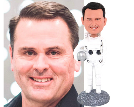Custom Astronaut Bobblehead, Personalized Spaceman Figure from picture, Space travel bobblehead