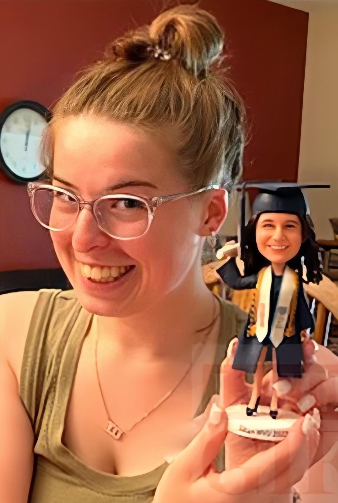 Custom bobblehead for 2026 graduates, Class of 2026 Keepsake, Personalized Graduation statue, College/Primary School/Police Graduation gifts