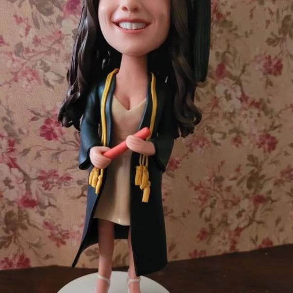Custom bobblehead for 2026 graduates, Class of 2026 Keepsake, Personalized Graduation statue, College/Primary School/Police Graduation gifts
