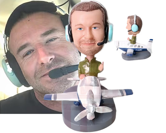 Personalized Gift for Pilot, Custom Captain bobblehead, Handmade Gift for Dad/Husband/Boyfriend, Captain Farewell Gift, Aviation Souvenir